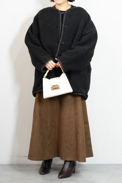 リバーシブルボアキルティングノーカラーアウター