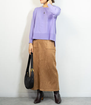 クルーネックサイドスリットニット