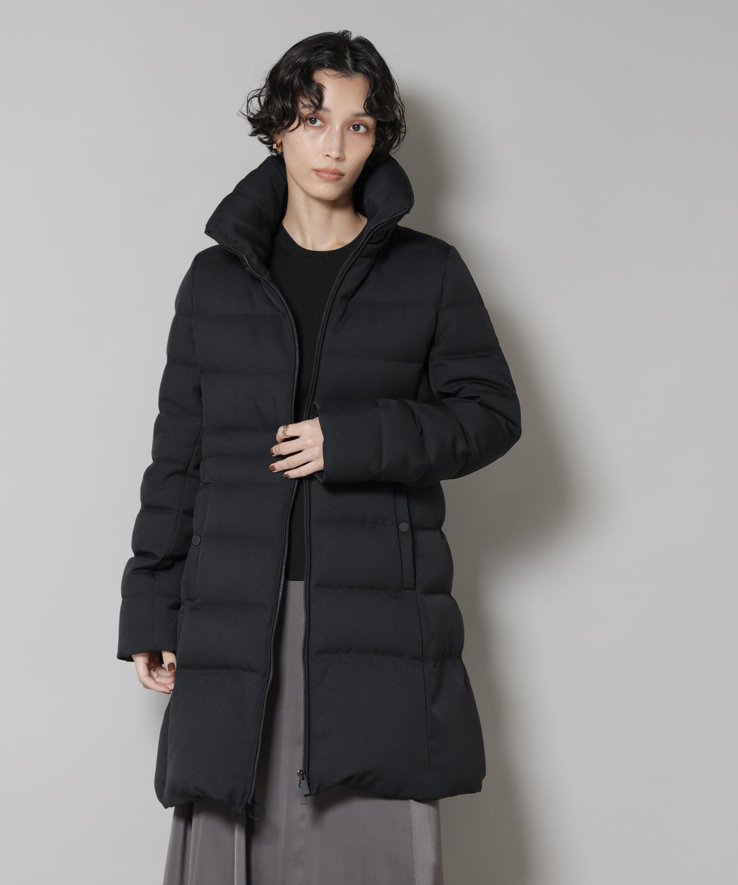 「西川ダウン(R)」サージロングダウン