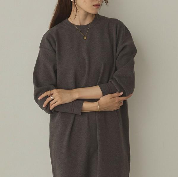 バイカラーストレートニットワンピース