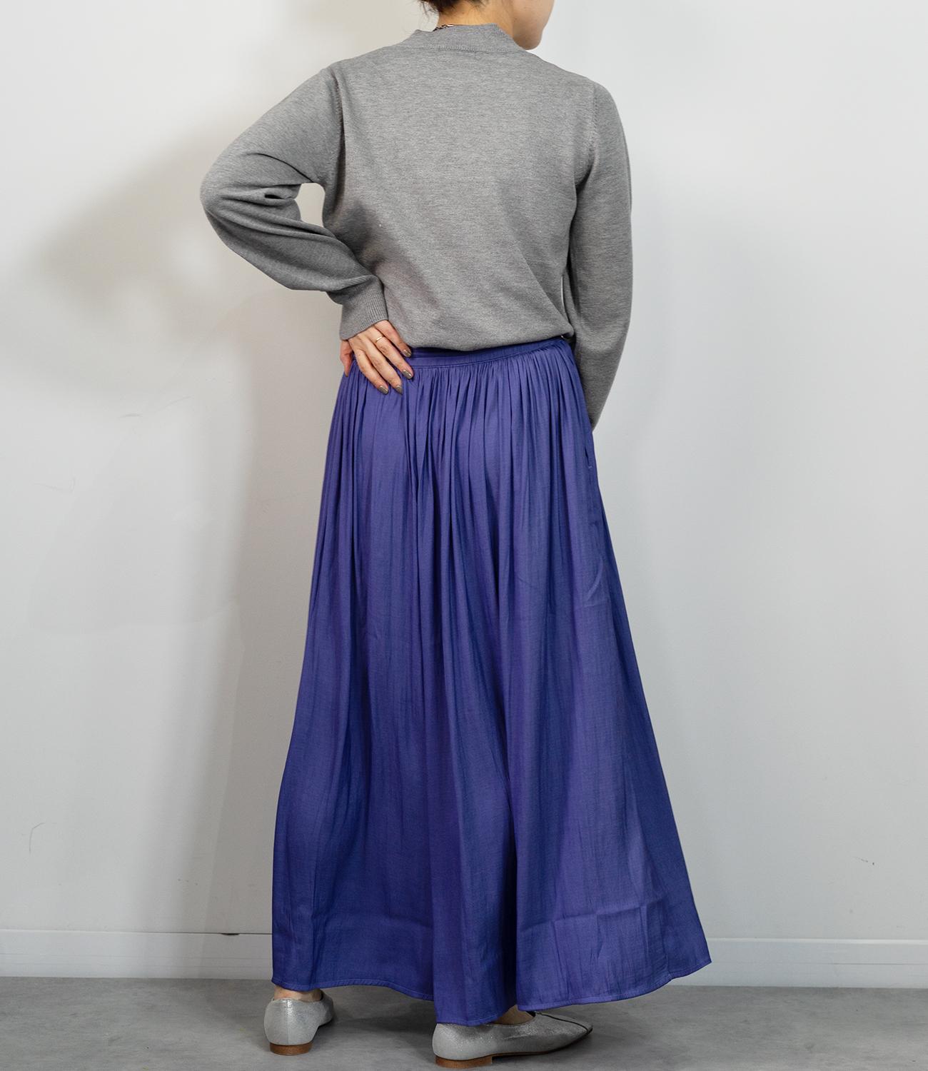 コンパクトハイネックニット