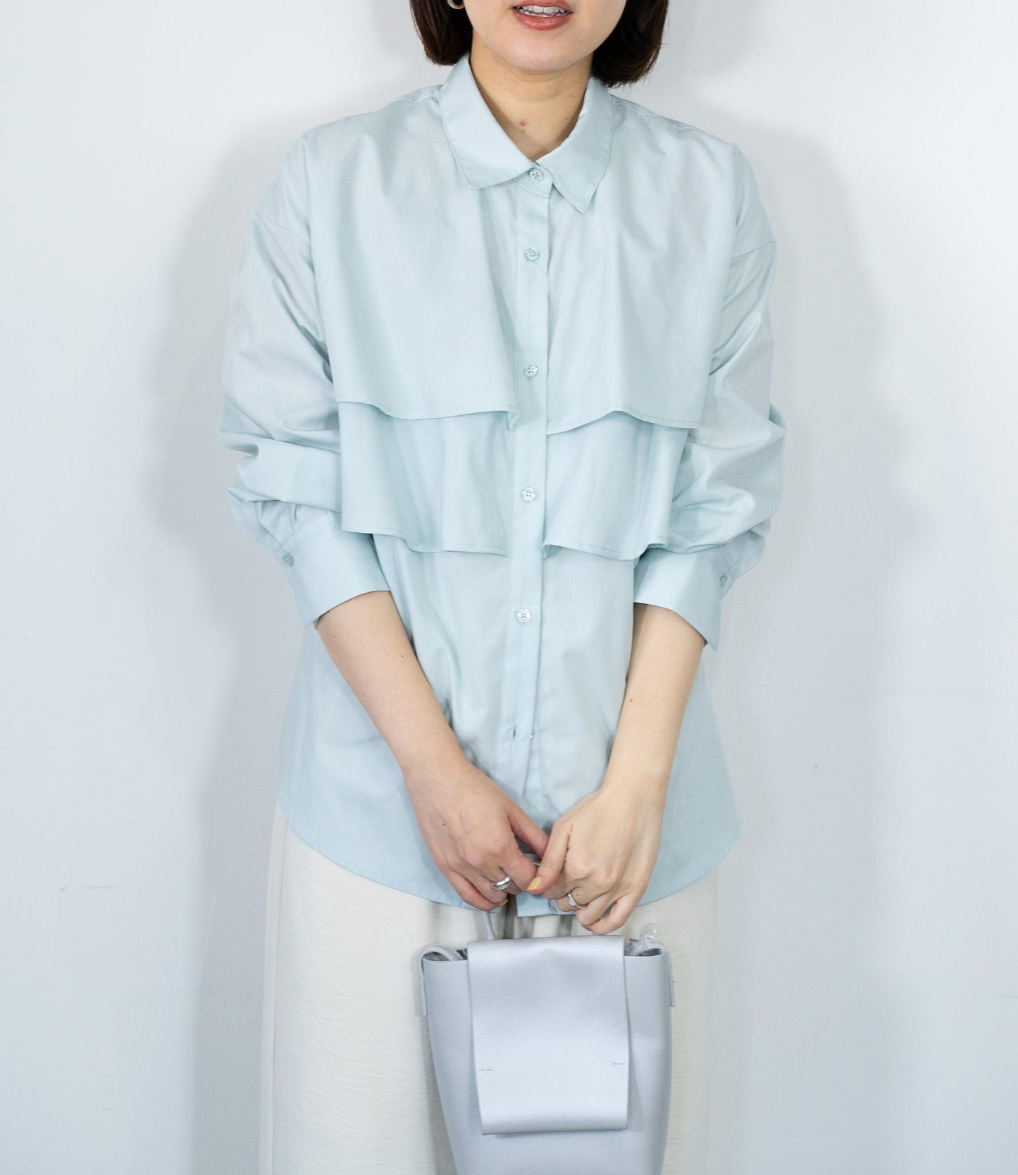 レイヤードライクダブルフリルシャツ