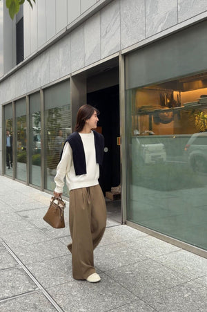 ダブルタックルーズワイドパンツ