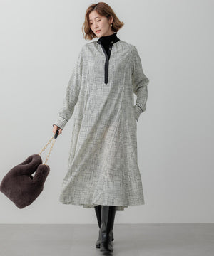 ウーステッドウール リブタートルネック ニット