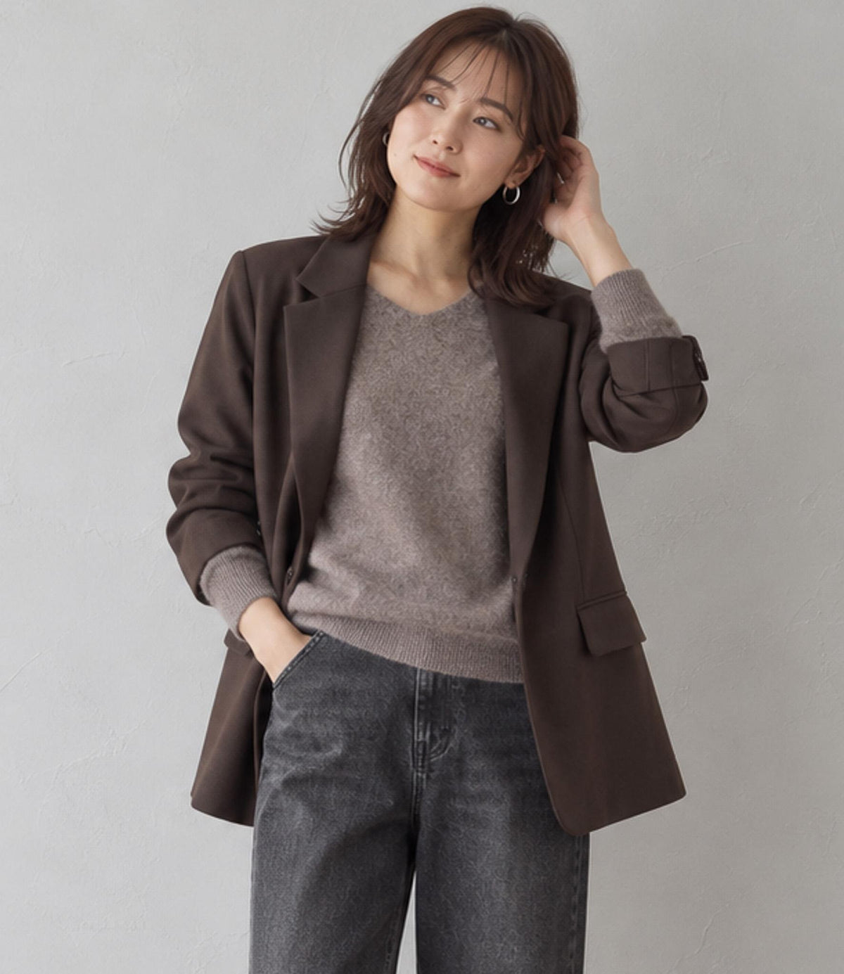 ウールカシミアホールガーメントVネックニット