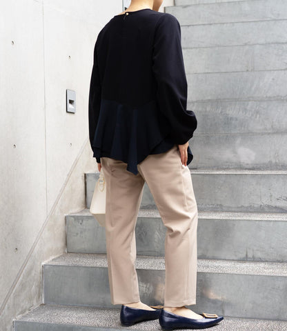 ドッキングイレヘムブラウス