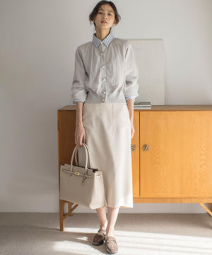 スクエアトゥローファー