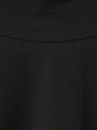 MidiUmi ハイネックフレアプルオーバー