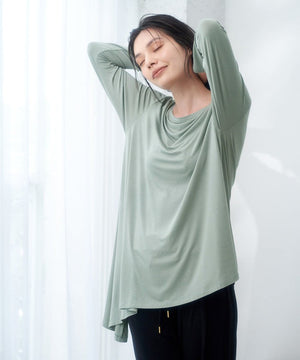 フレアカットソー