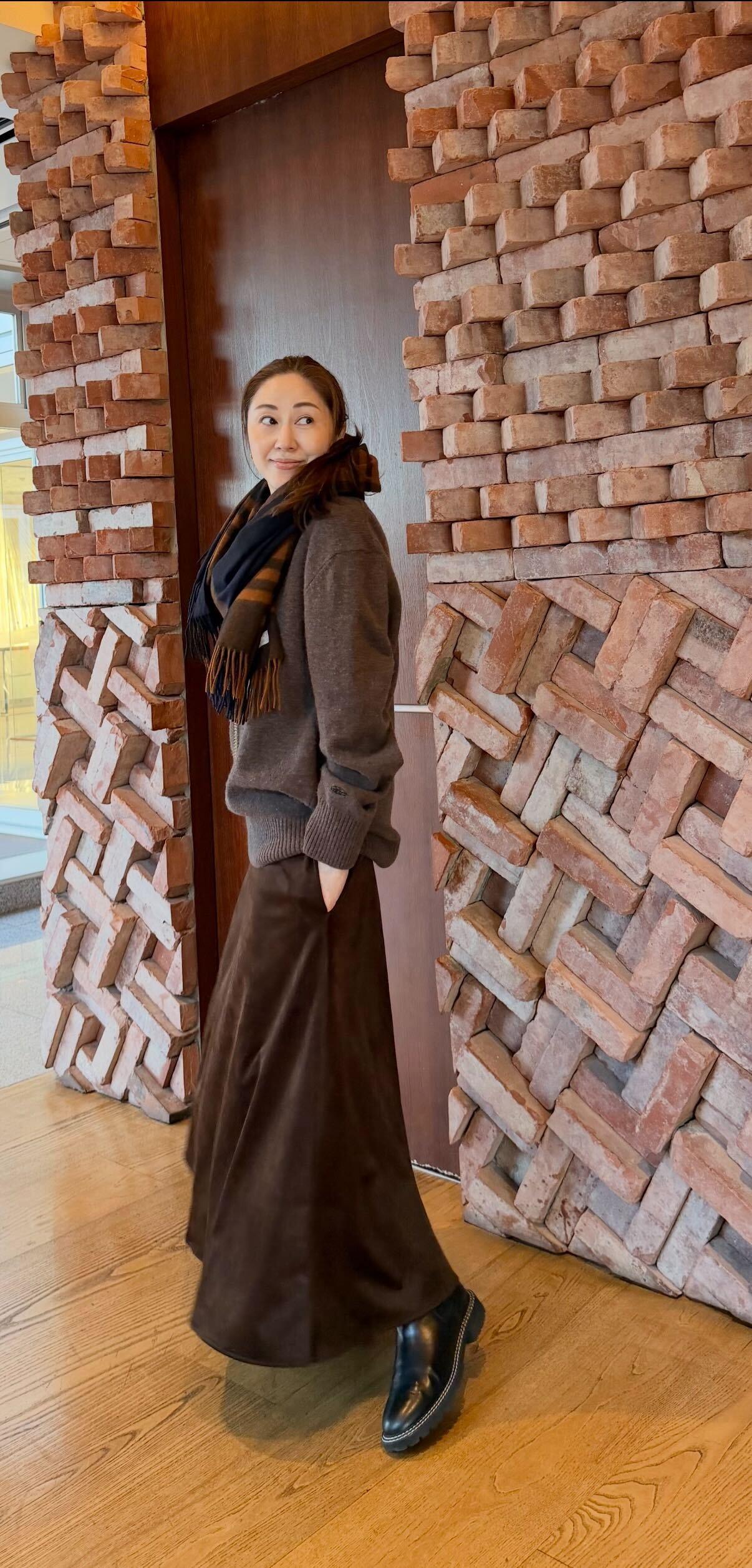 スエードライクフレアスカート