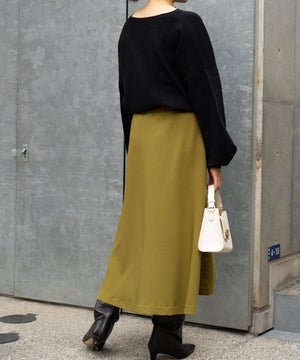 フレアボタンスカート