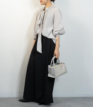 パウダーサテンボウタイブラウス