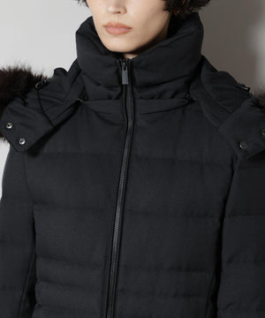 「西川ダウン(R)」サージロングダウン