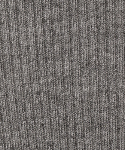 ソフトタッチタートルネックニット