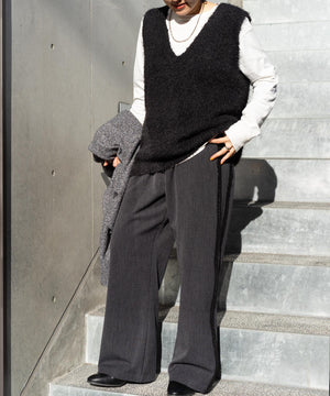 シャギーVネックニットベスト