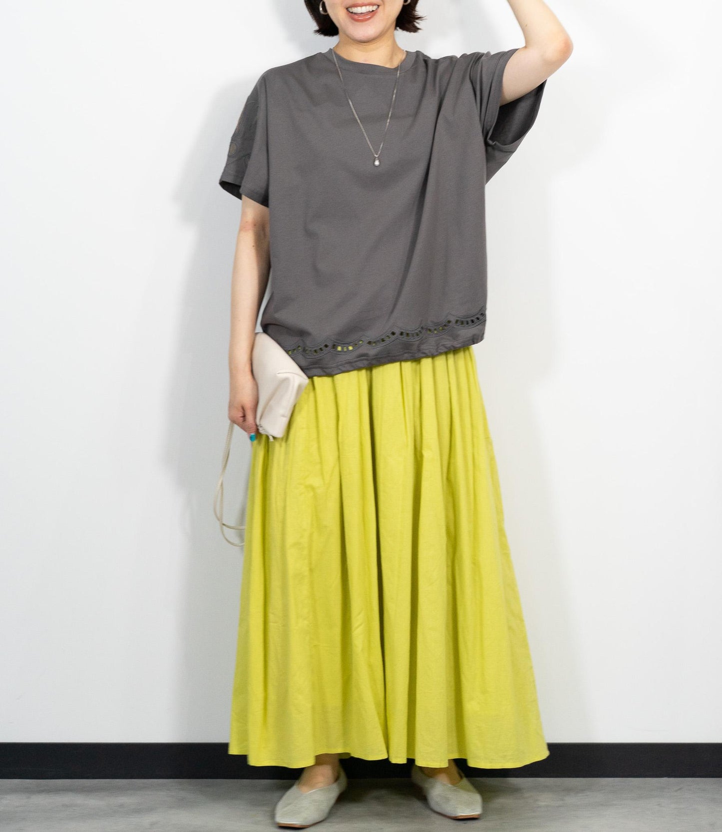 カッティンググドロストTシャツ