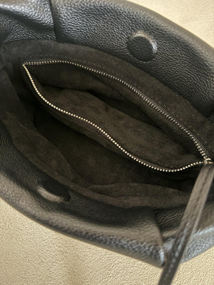 wander around pochette