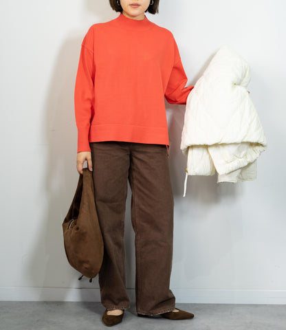 ハイネックスクエアニット