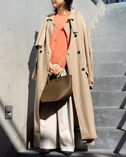 クルーネックストレートニット