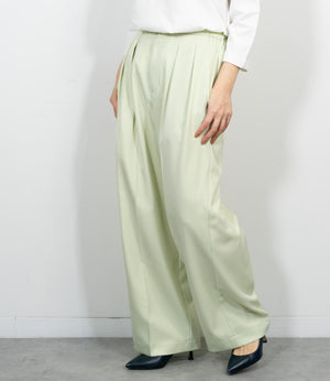 センタープレスセミワイドパンツ