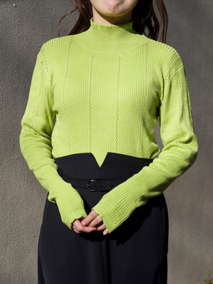 透かし柄ハイネックニット