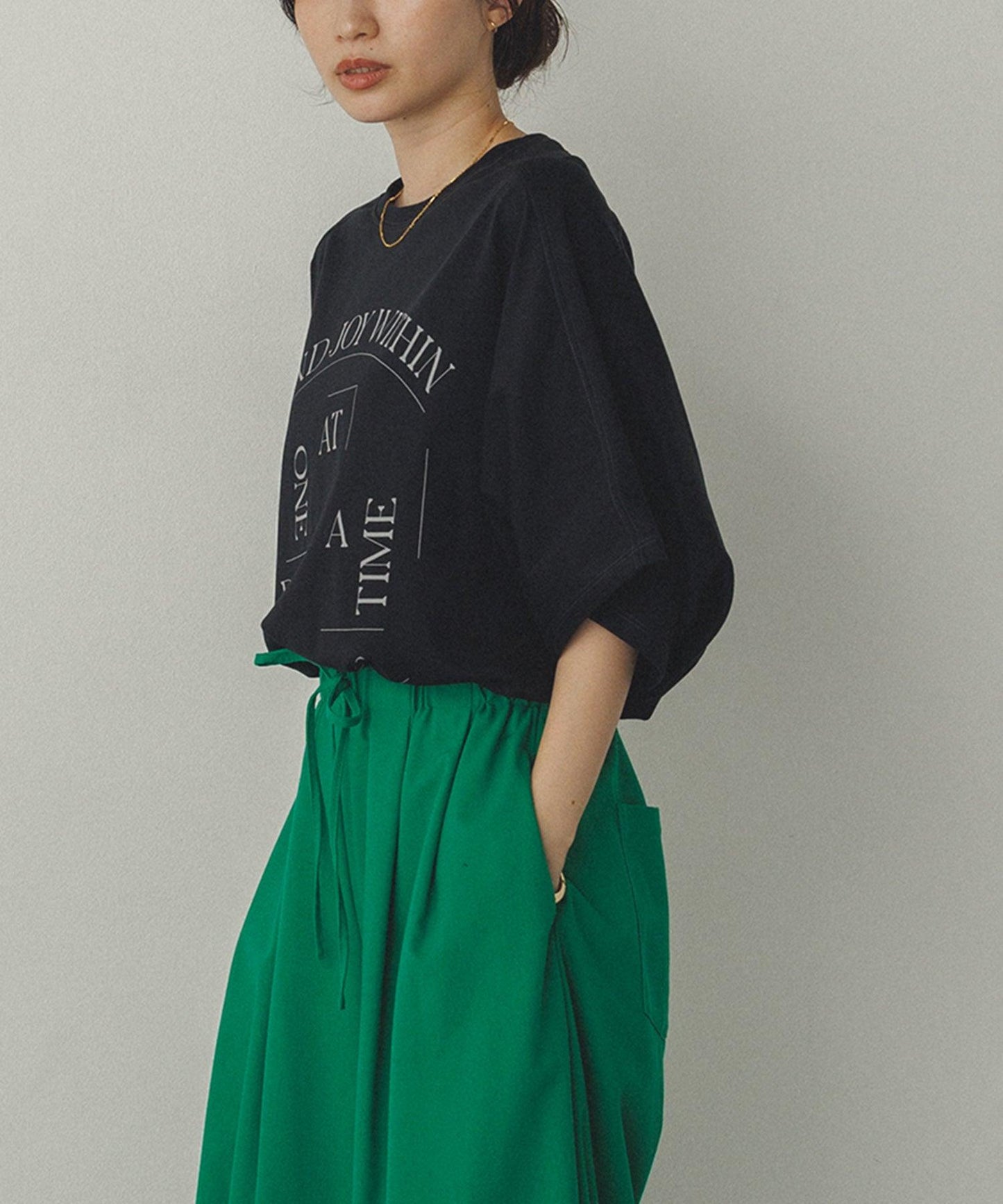 ロゴドルマンTシャツ