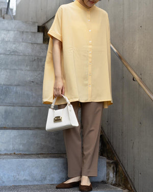 バックティアードバンドカラー半袖ブラウス