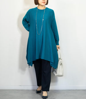 センターラインドレープチュニックニット