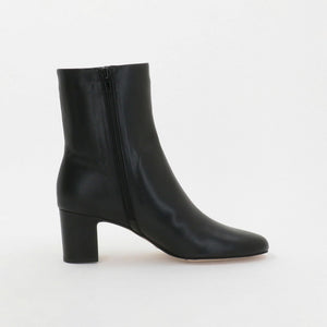 ラウンドプレーン ショートブーツ60↑