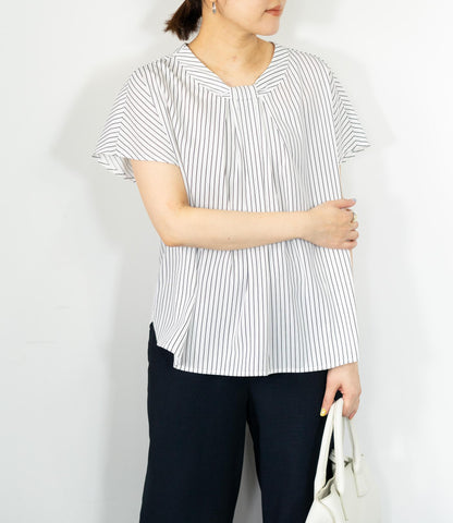 綺麗めストライプボウタイブラウス