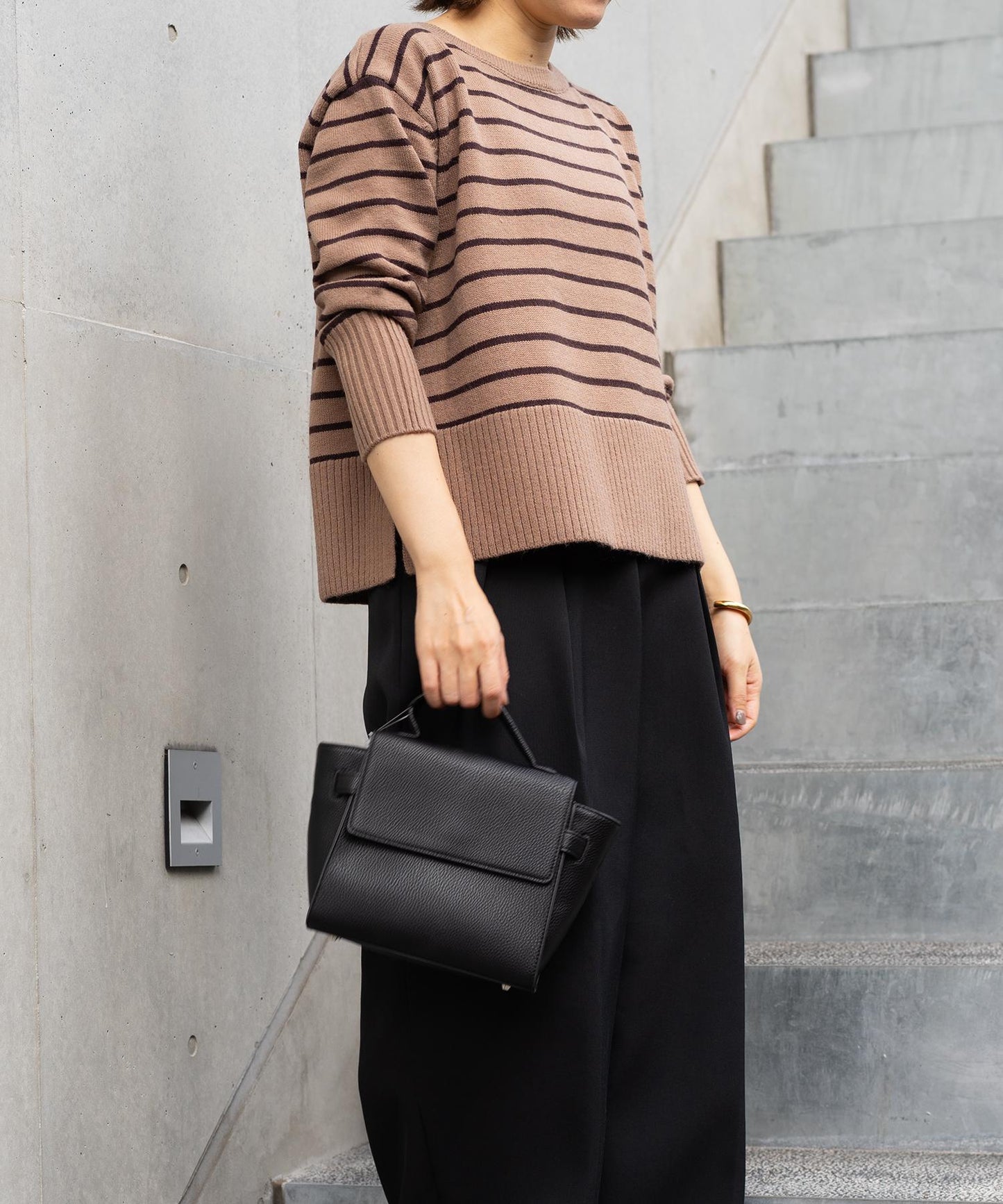 ボーダー柄ニット