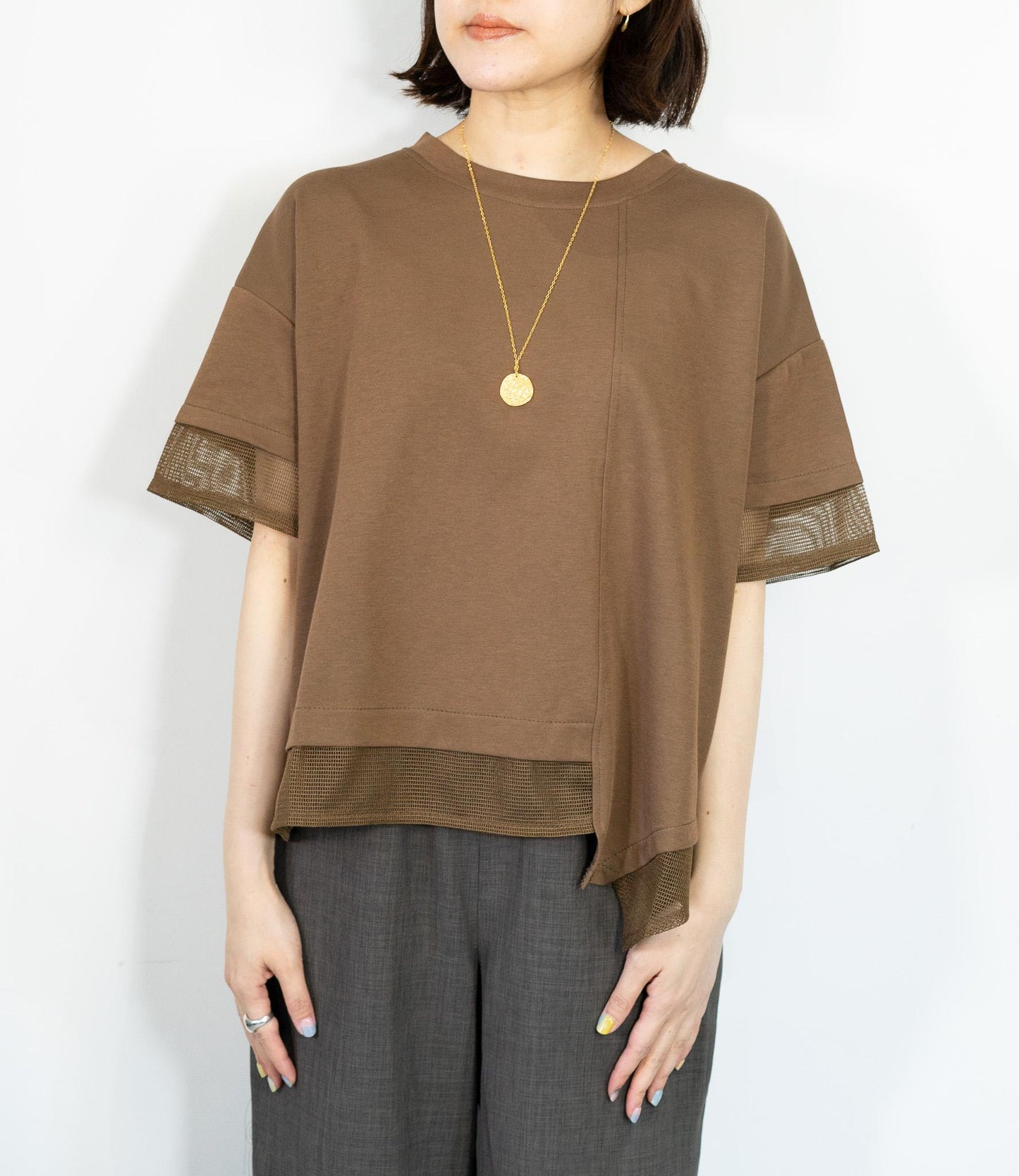 メッシュデザインTシャツ
