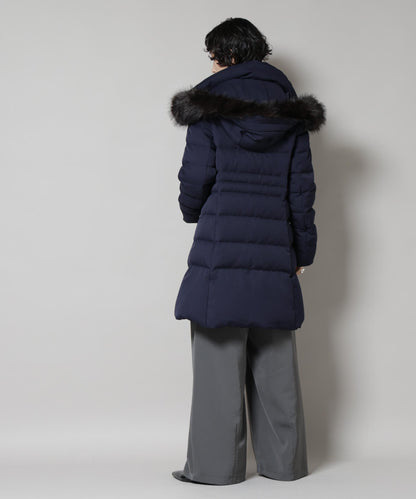 「西川ダウン(R)」サージロングダウン