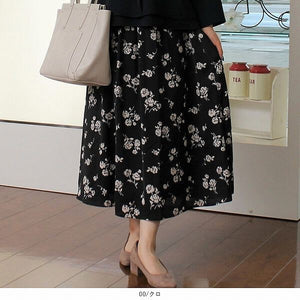 花柄ロングスカート