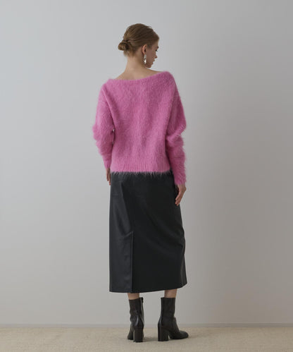 フェイクレザータイトスカート