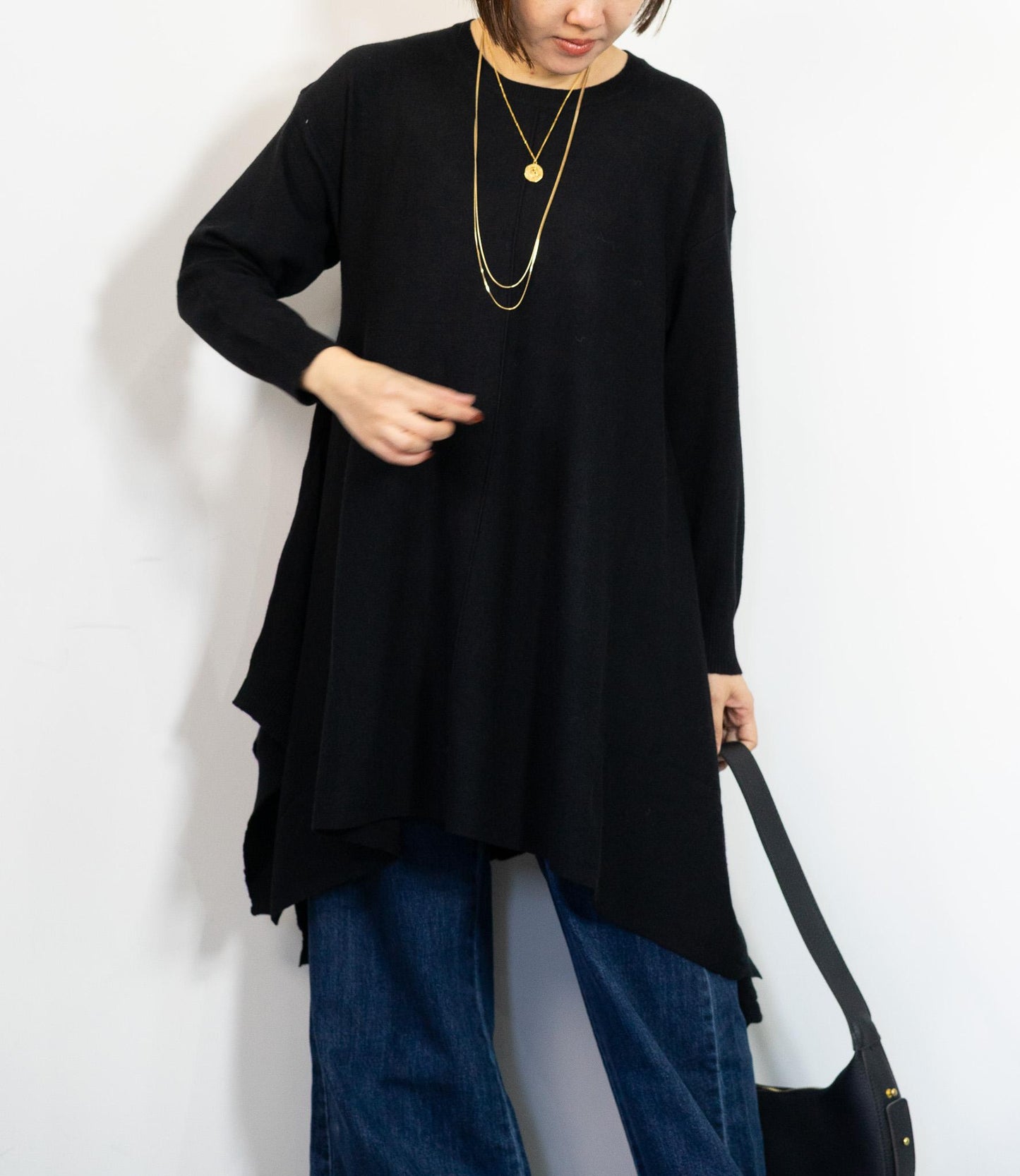 センターラインドレープチュニックニット
