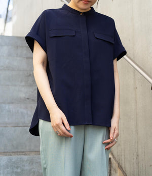 きれいめフラップサファリブラウス