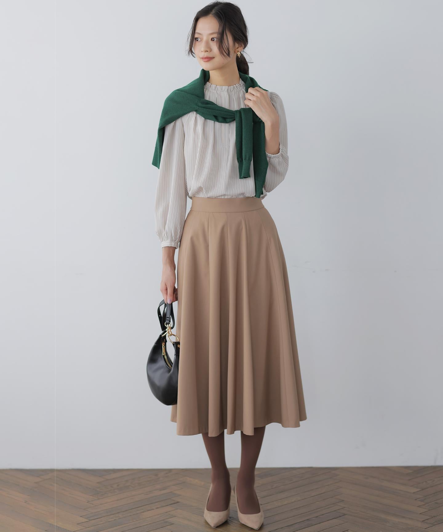 ライトデシンフリル襟 ブラウス