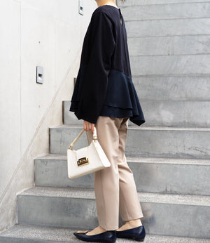 ドッキングイレヘムブラウス