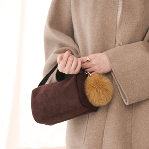 コンビ キューブ ショルダーバッグ