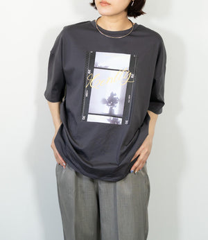 【接触冷感】ラウンドテールフォトTシャツ