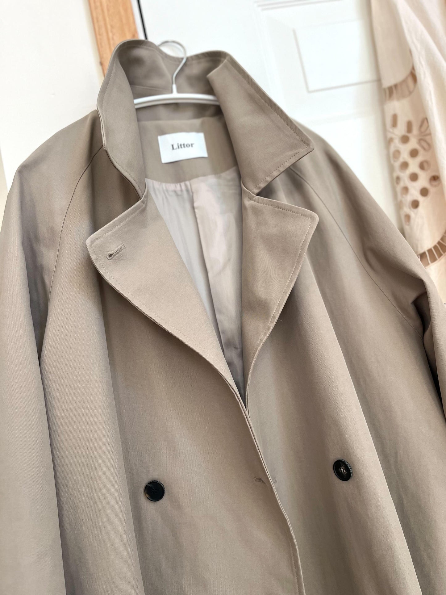 トレンチコート