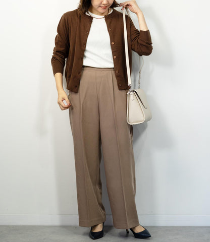 ふんわりタッチクルーネックカーディガン