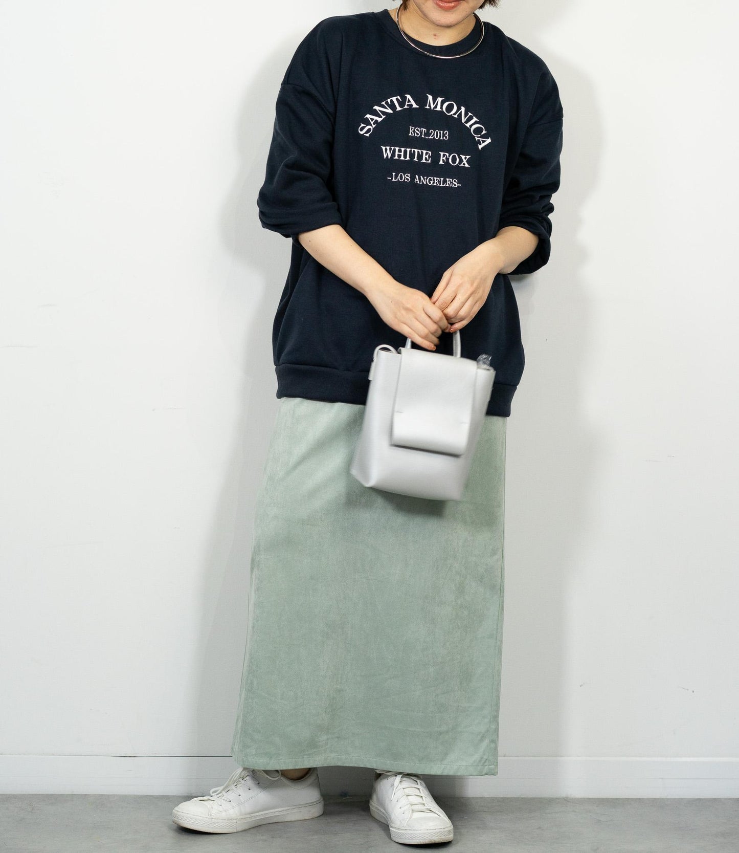 ストレッチスウェードライクIラインスカート