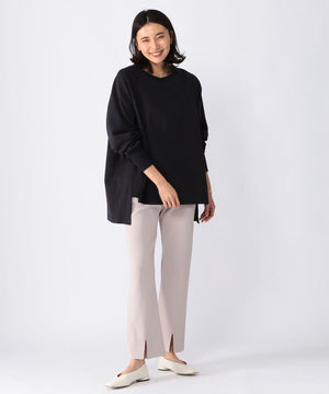 スリットパンツ