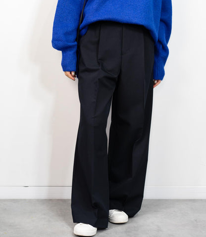 サイロツイルスラックス