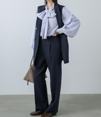 ストレッチストレートテーパードパンツ