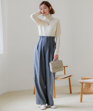 ウーステッドウール リブタートルネック ニット