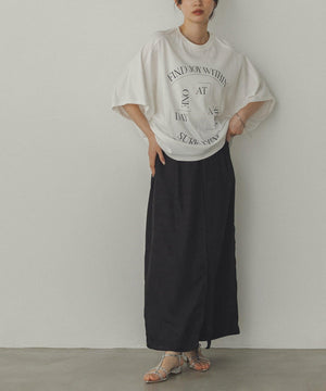 ロゴドルマンTシャツ