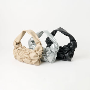 ギャザー ムーン ワンショルダーバッグ